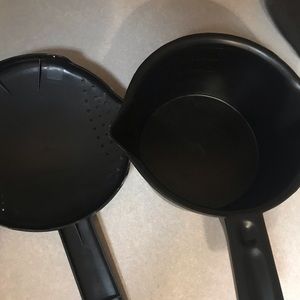 Pampered Chef Micro Cooker 2 sizes